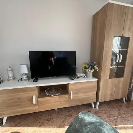 Almudena Apartment *
